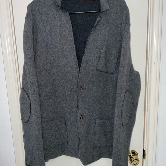 Men's Gray Sweater - Picture 2 of 13